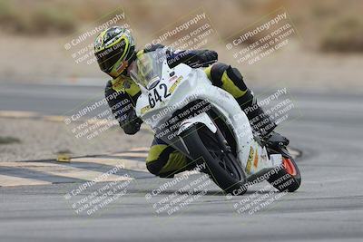 media/Sep-21-2025-Race Pace (Sun) [[98bf33ef95]]/Non Verified/5-Turn 16 (11am)/